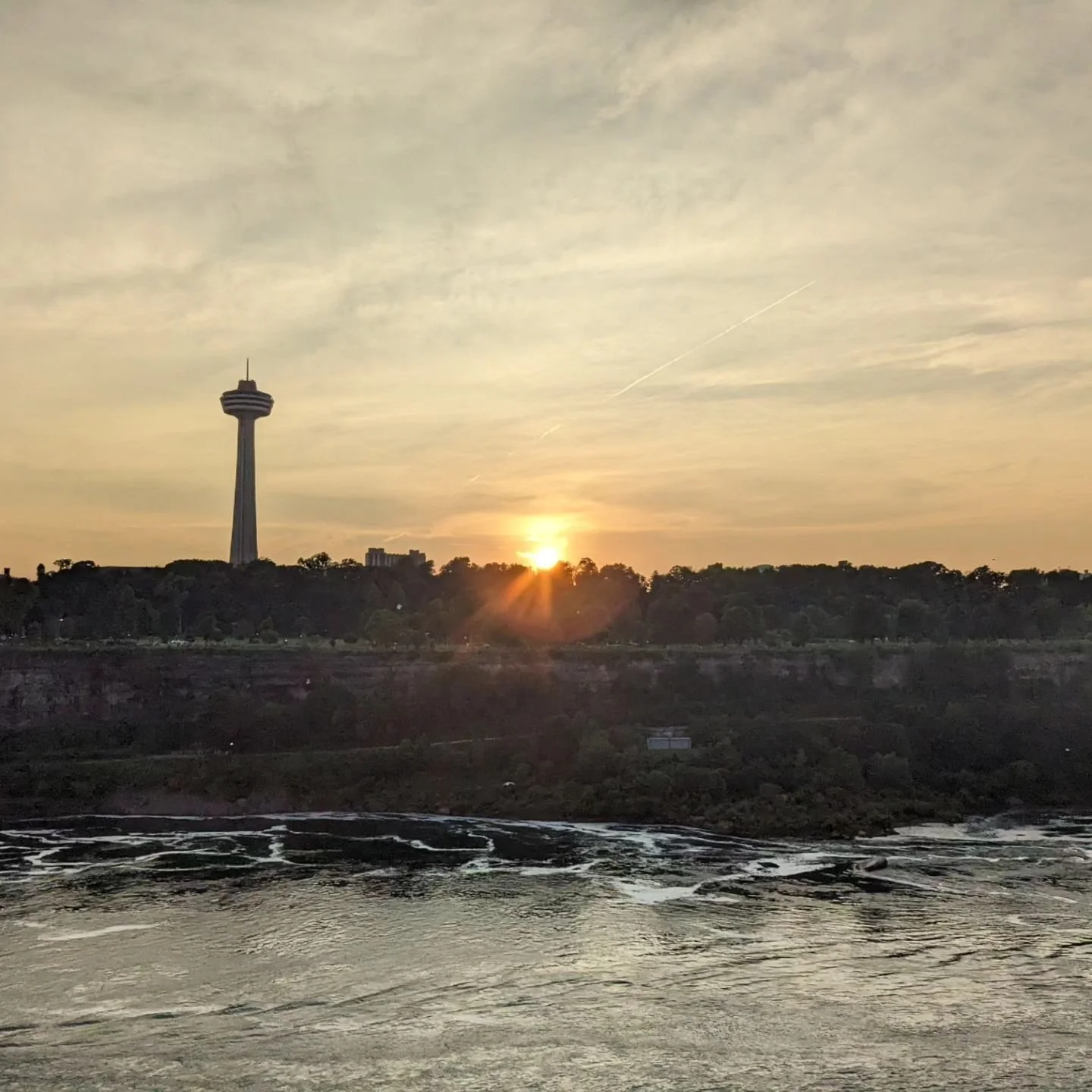 Sunset and waterfalls 🥰