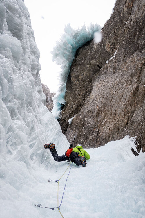 Sunrose7-Bohinj-ice-climbing-1.jpg