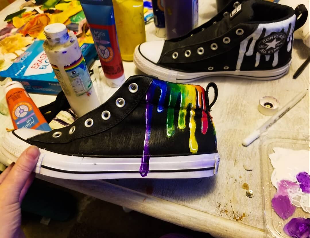 Custom Converse! I've been wanting to try this with these shoes for a while and yesterday I finally got started. Anyone have any info on what products might work to seal the paint to leather, canvas, and rubber? I used acrylic paint mixed with textil