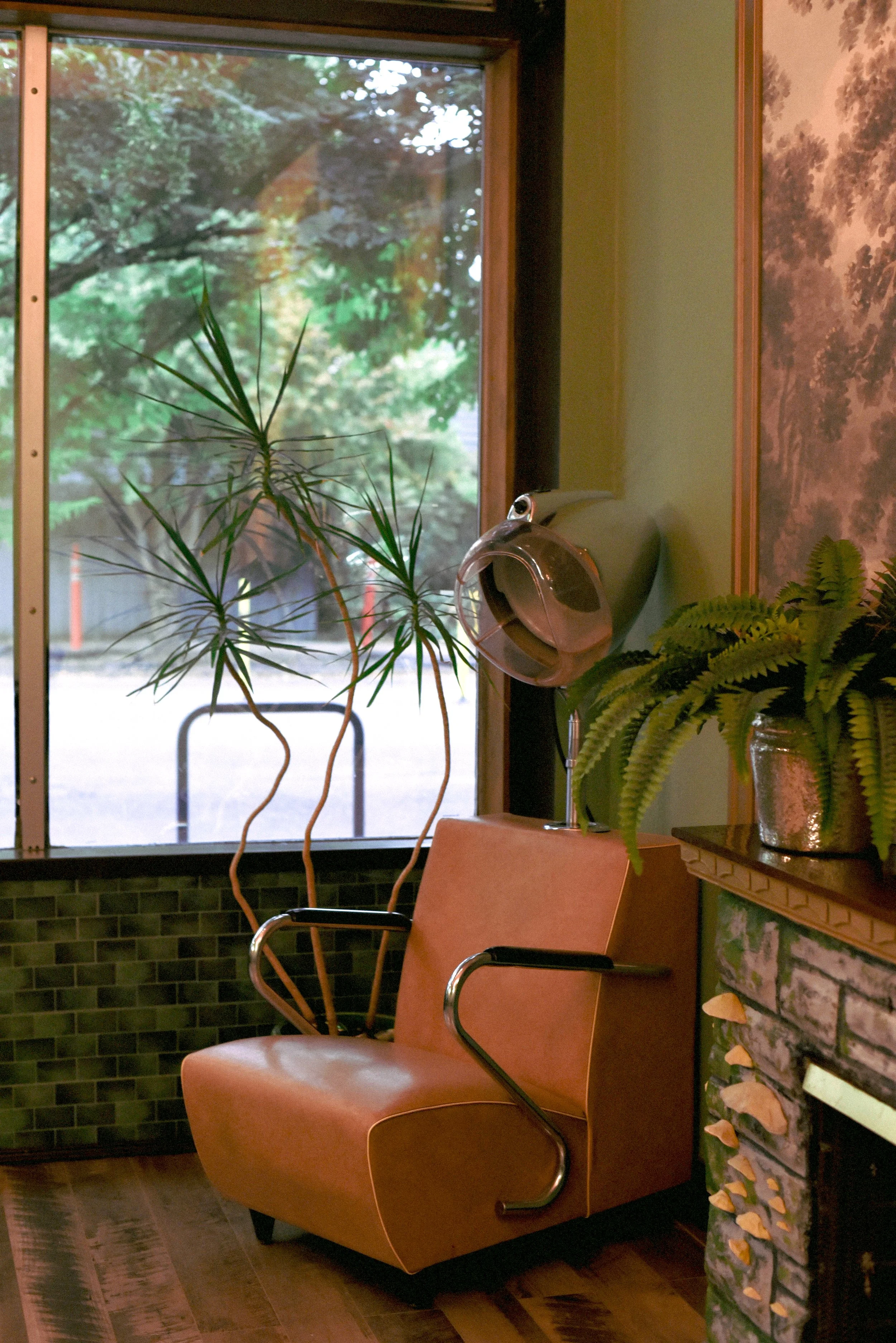 Pink Chair Light.jpg