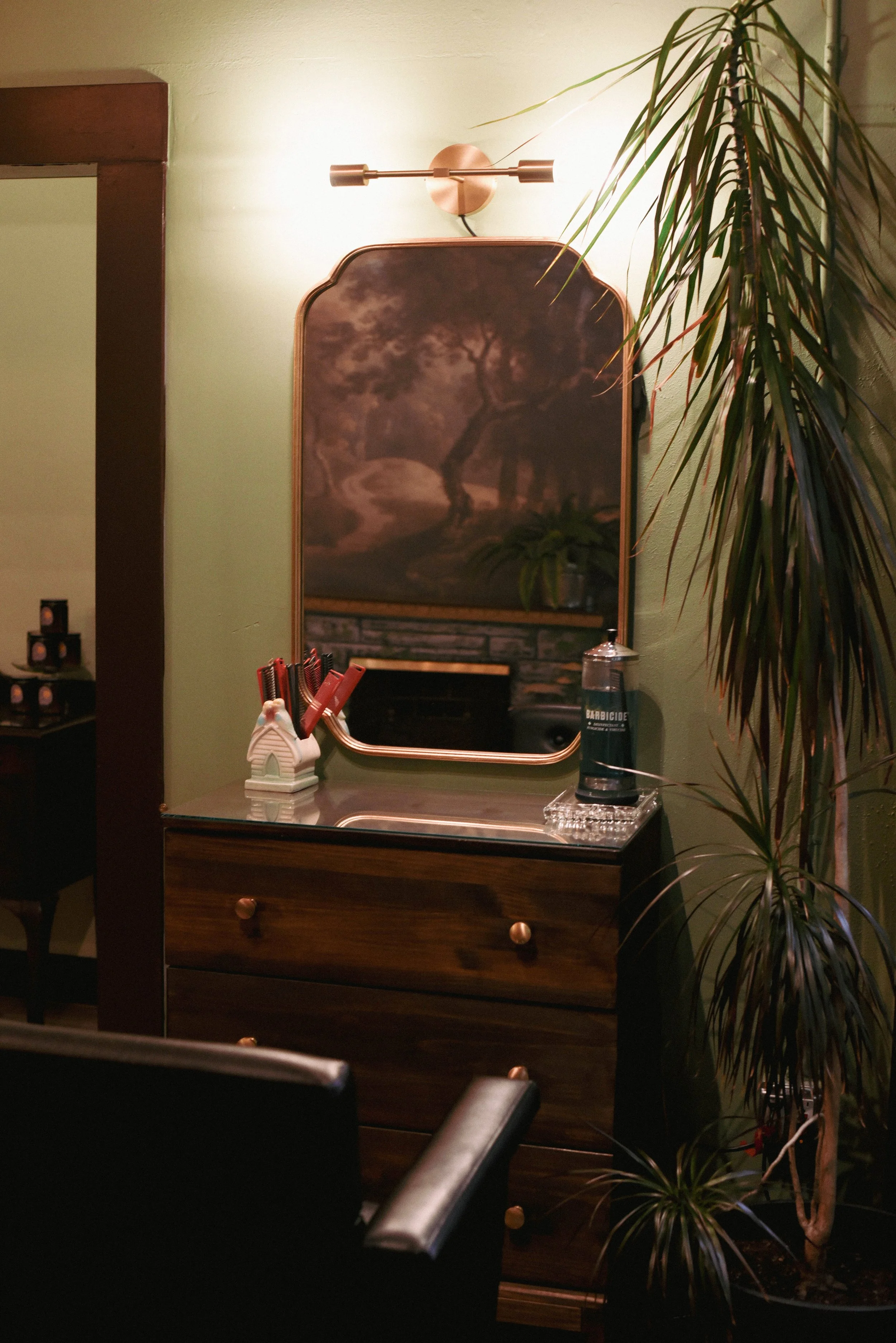 Layla Chair Light.jpg