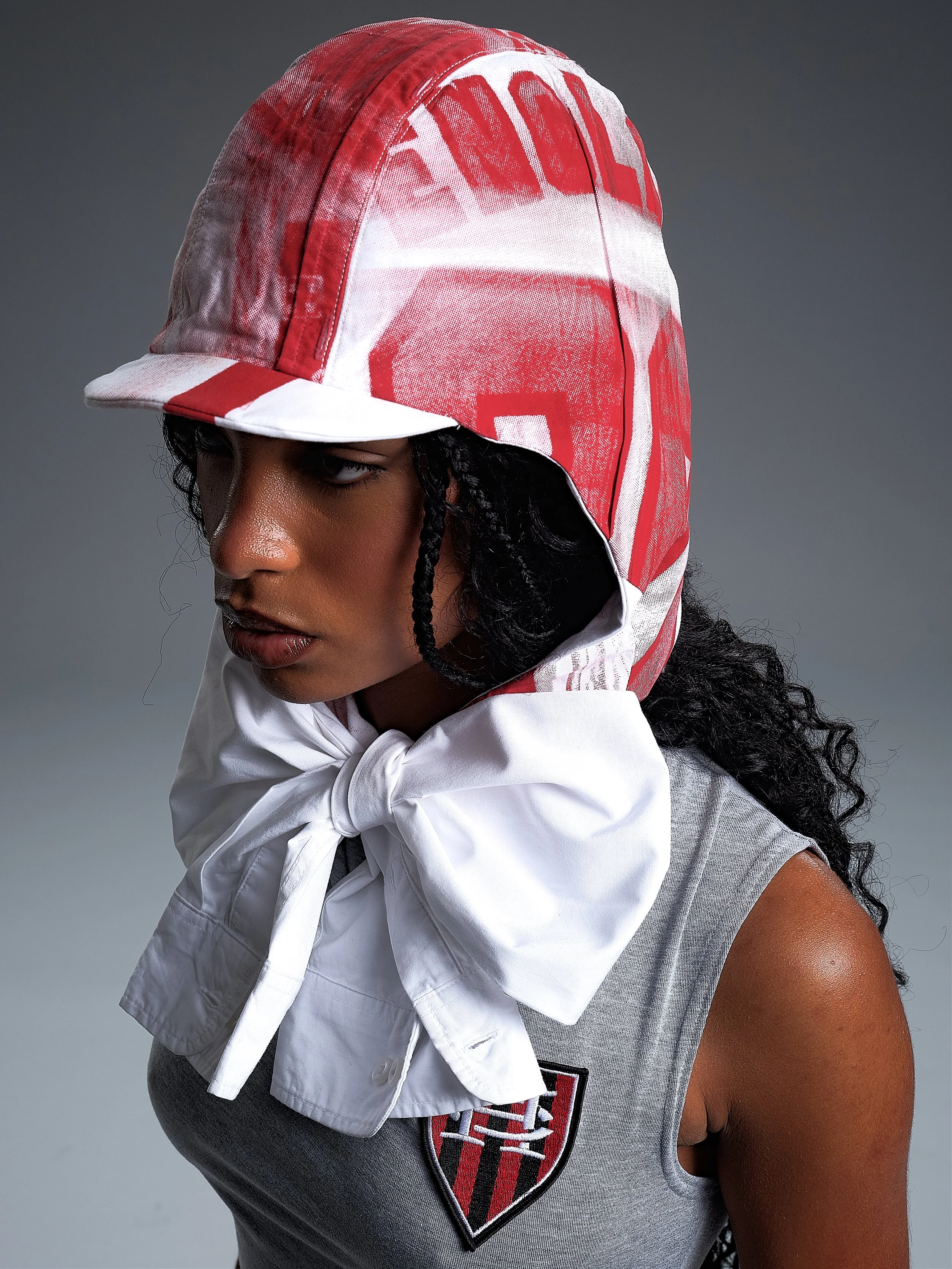 HC_LB_2HAT_34_2.jpg