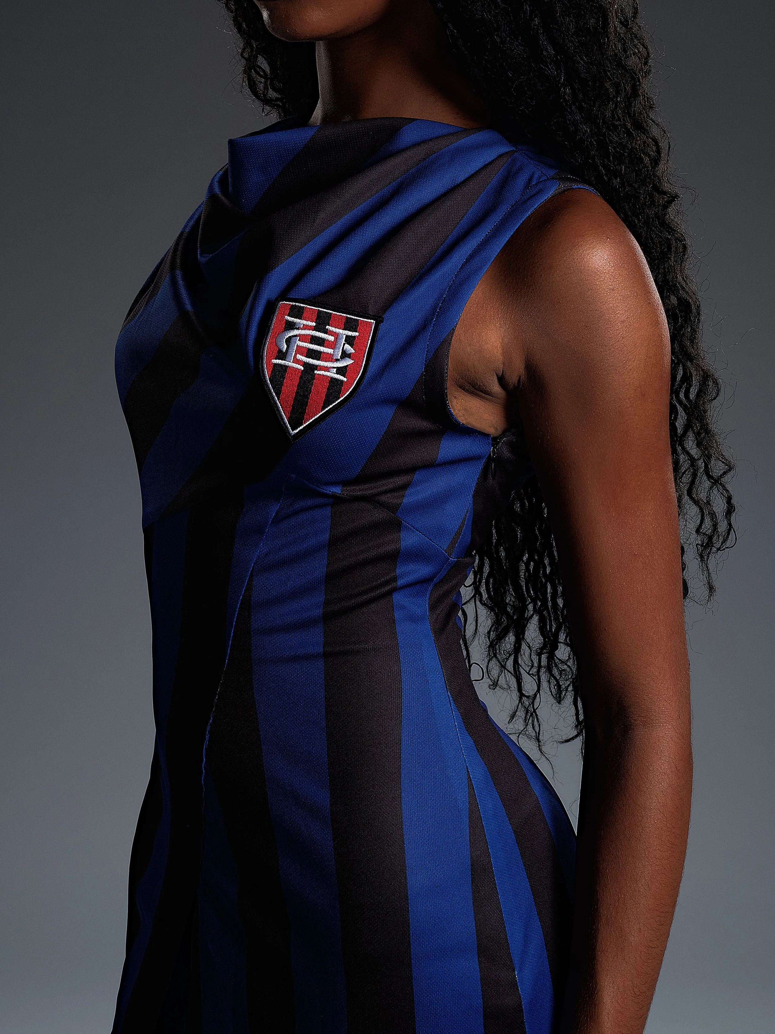 HC_LB_DRESS2_34_CROP.jpg