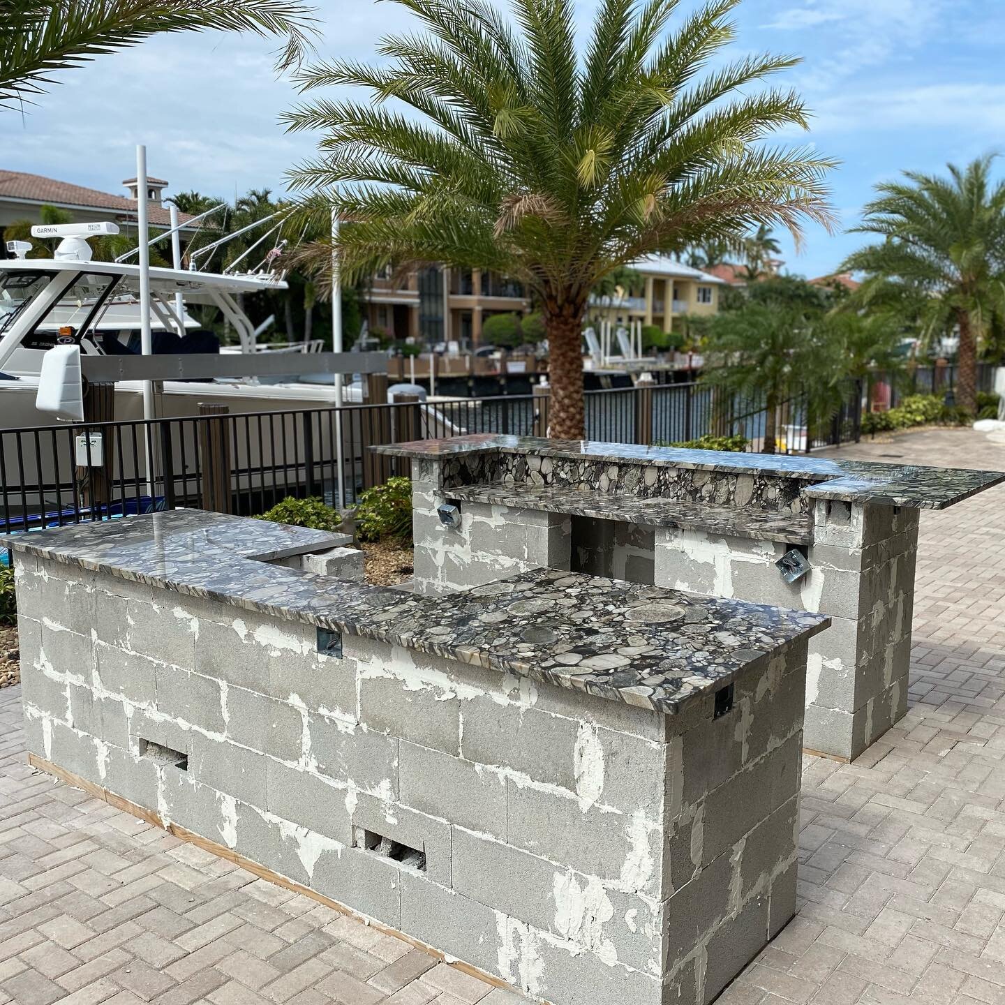 Got some tan installing this one today but we have one more happy customer and that&rsquo;s what matters! #work #sunnysouthflorida #granite #outdoorkitchen #natural #naturalstone #stone