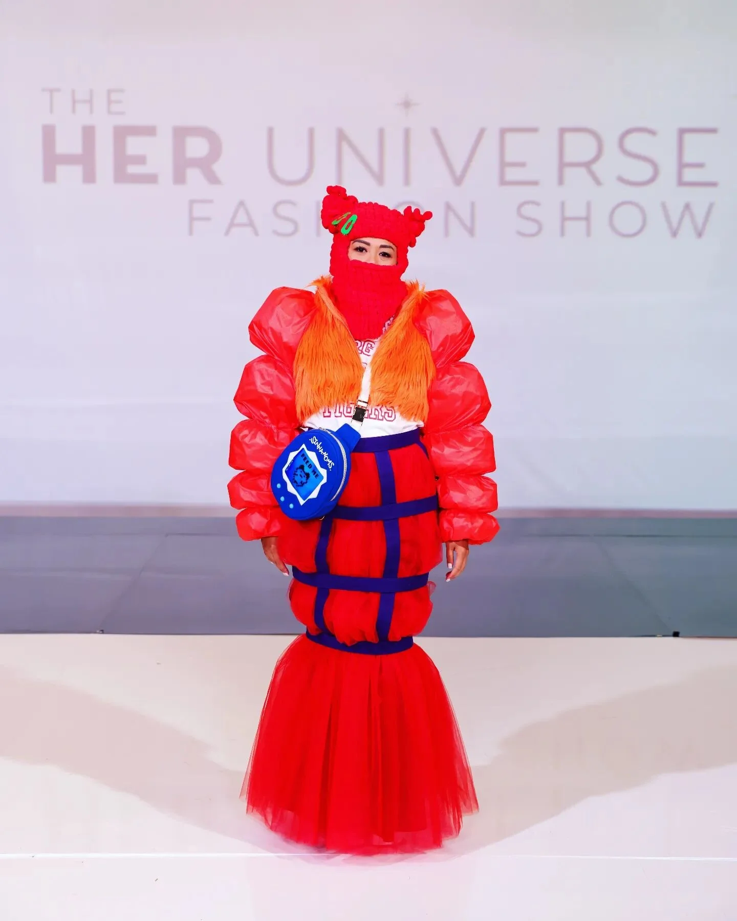 Her Universe Fashion Show official portraits have arrived!! 🚀 by the wonderful @mark_edwards_photographer ❤️&zwj;🔥 @heruniverse @hottopic .
.
.
#HerUniverseFashionShow #heruniverse #hottopic #turningred #disneypixar #disneyprincess #marvel #nyfw #d