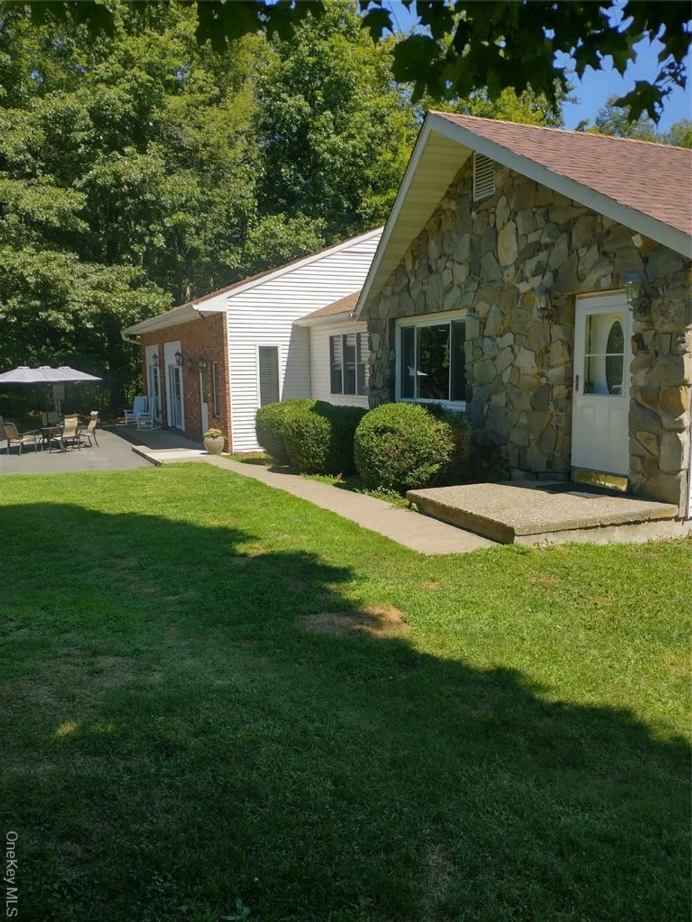 412 Ruskey Lane, Hyde Park, NY| $1,150,000
