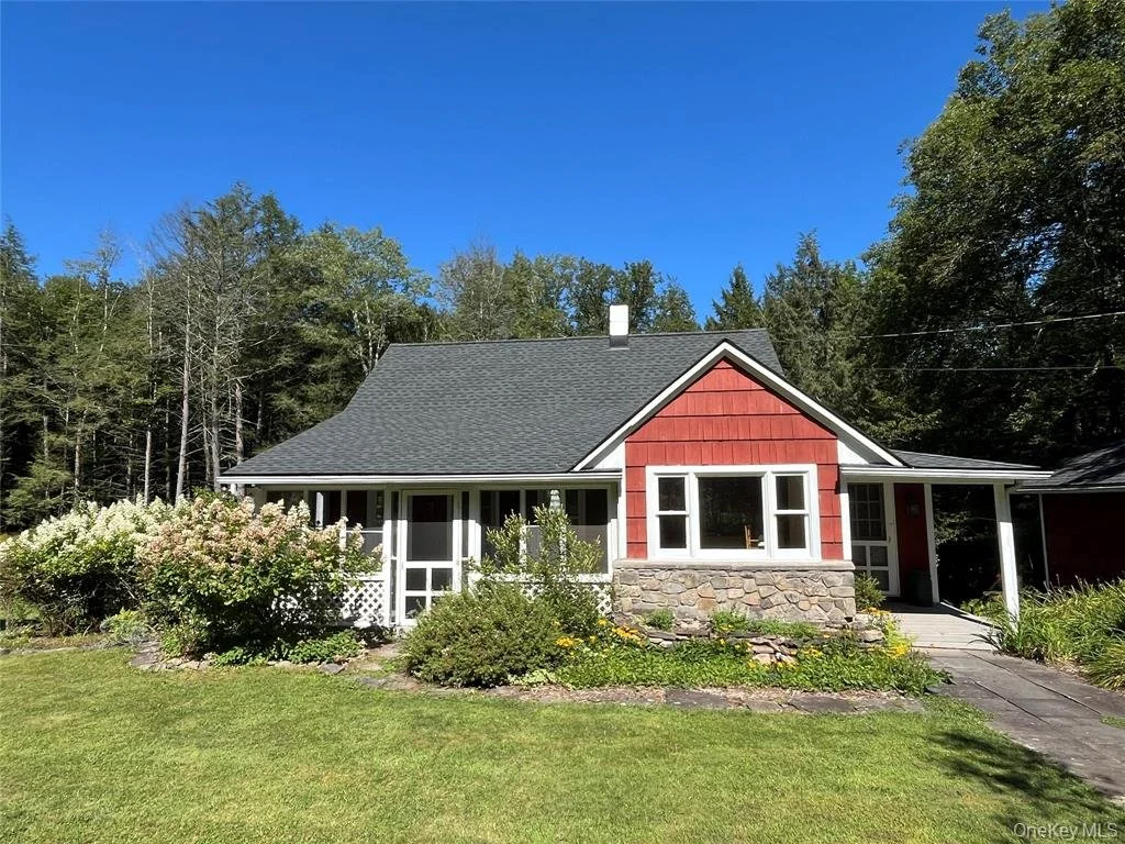 955 Beaverkill Road, Livingston Manor| $399,000