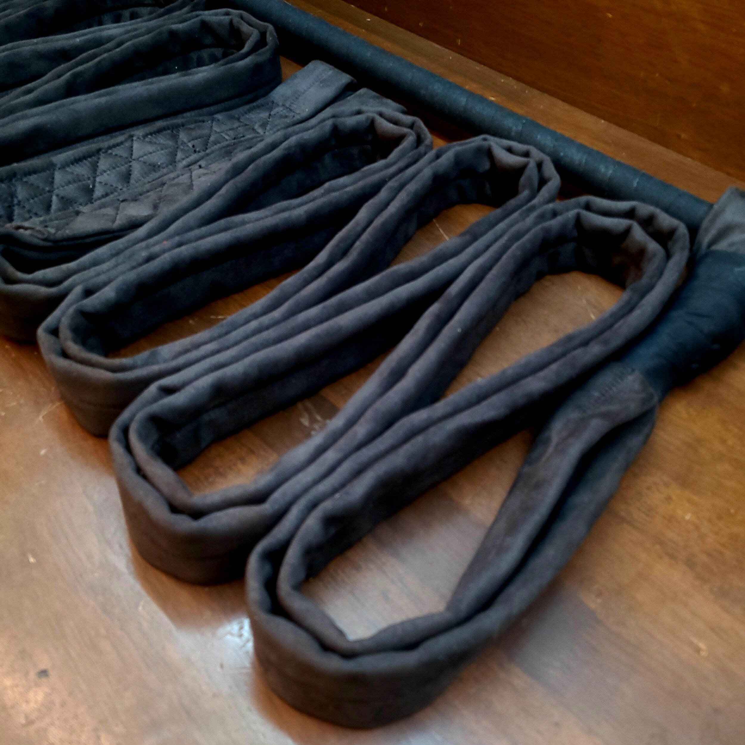 Trapeze_Slings_Black_02.jpg