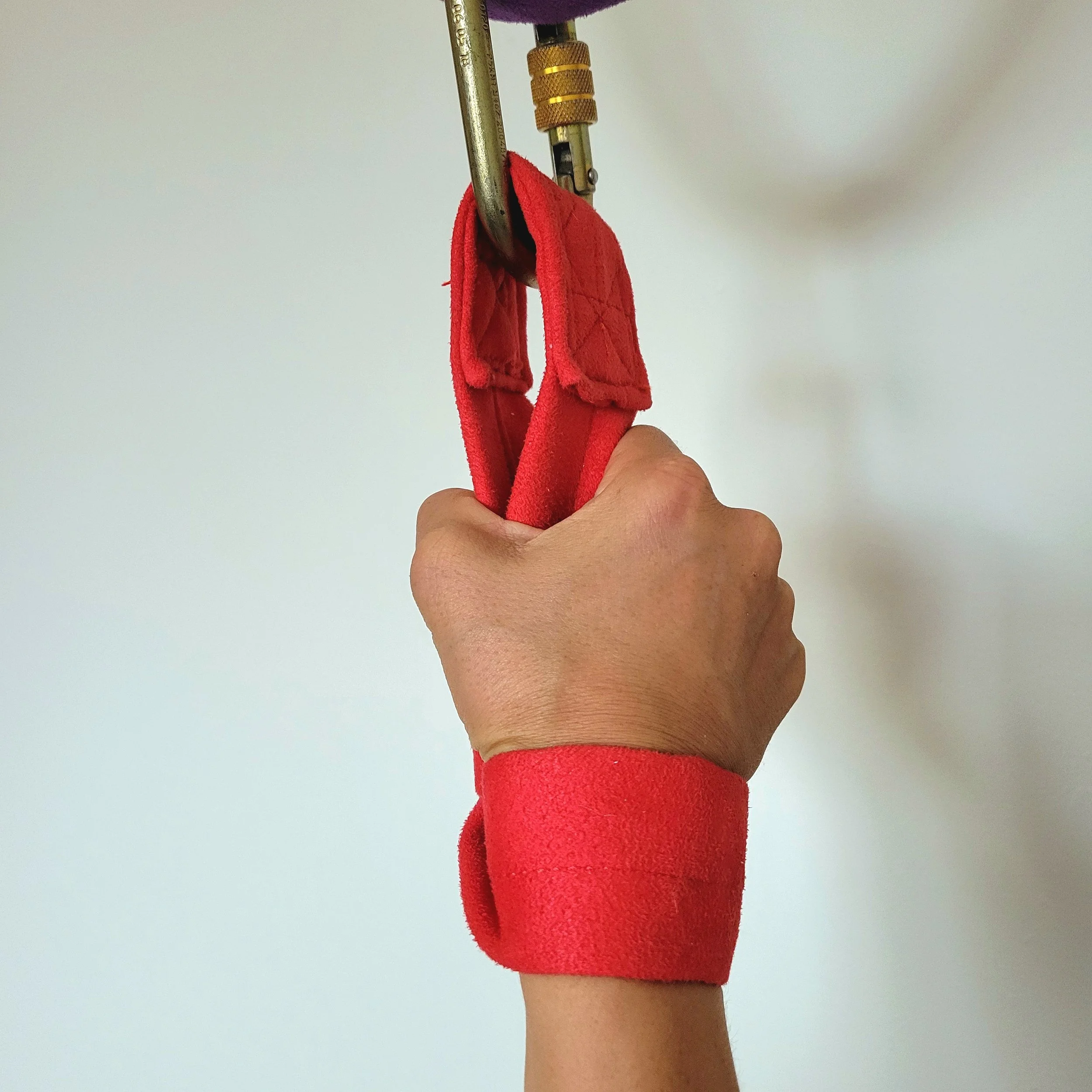 HAND LOOP / LYRA HAND LOOP ATTACHMENT