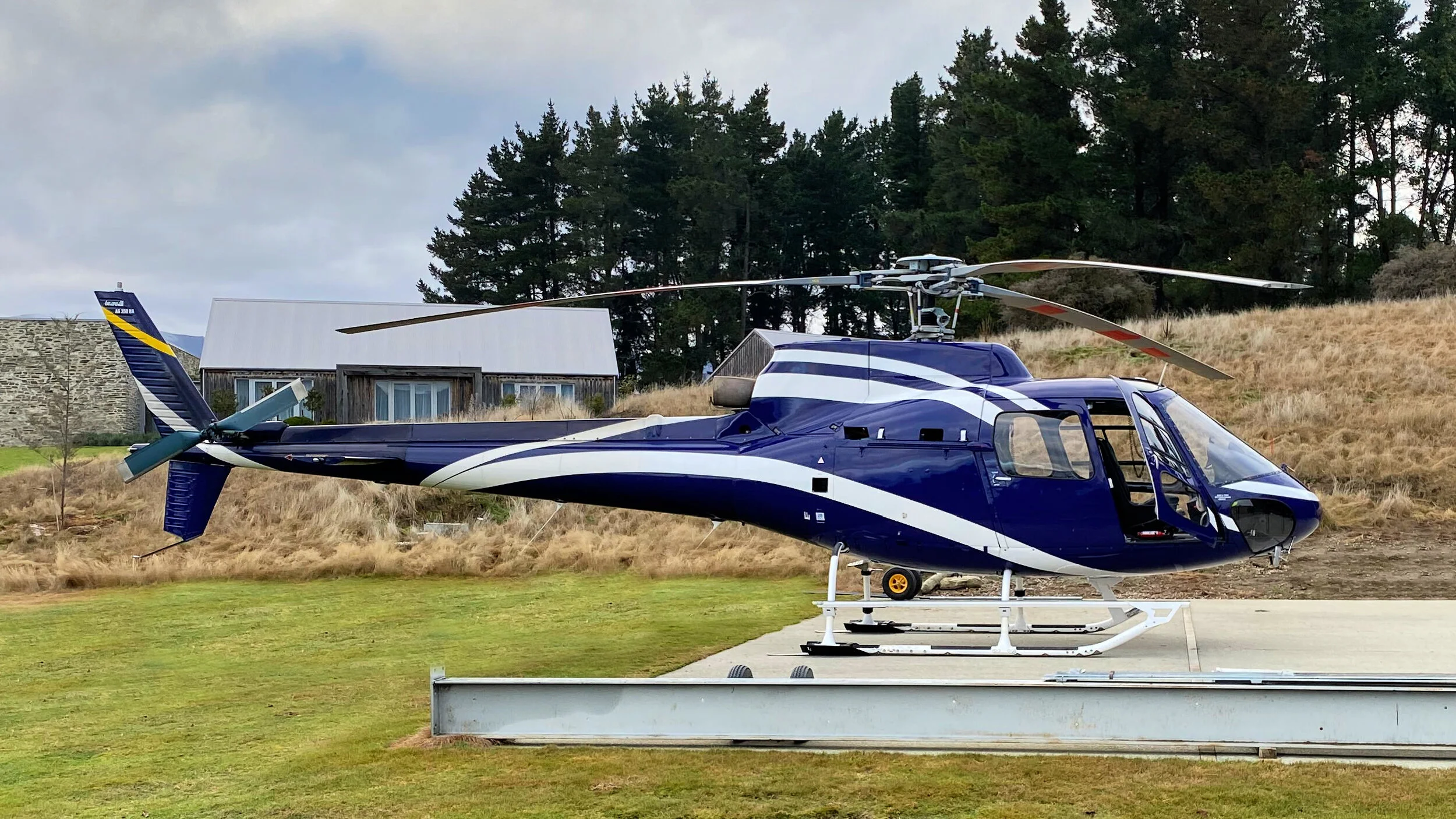 1982 AS350BA | Inquire & Fly Today — Volation