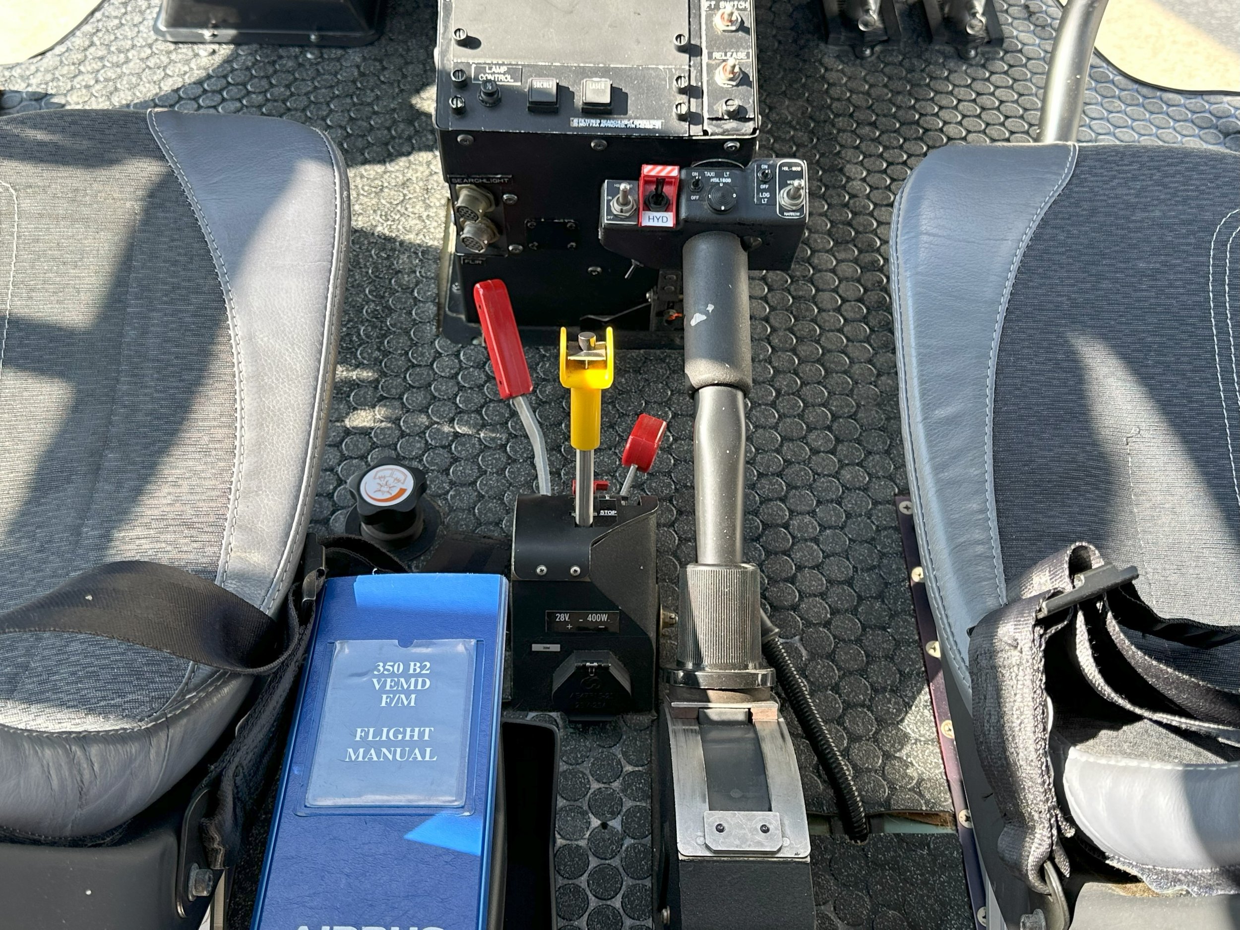 2013 AS350B2 flight controls