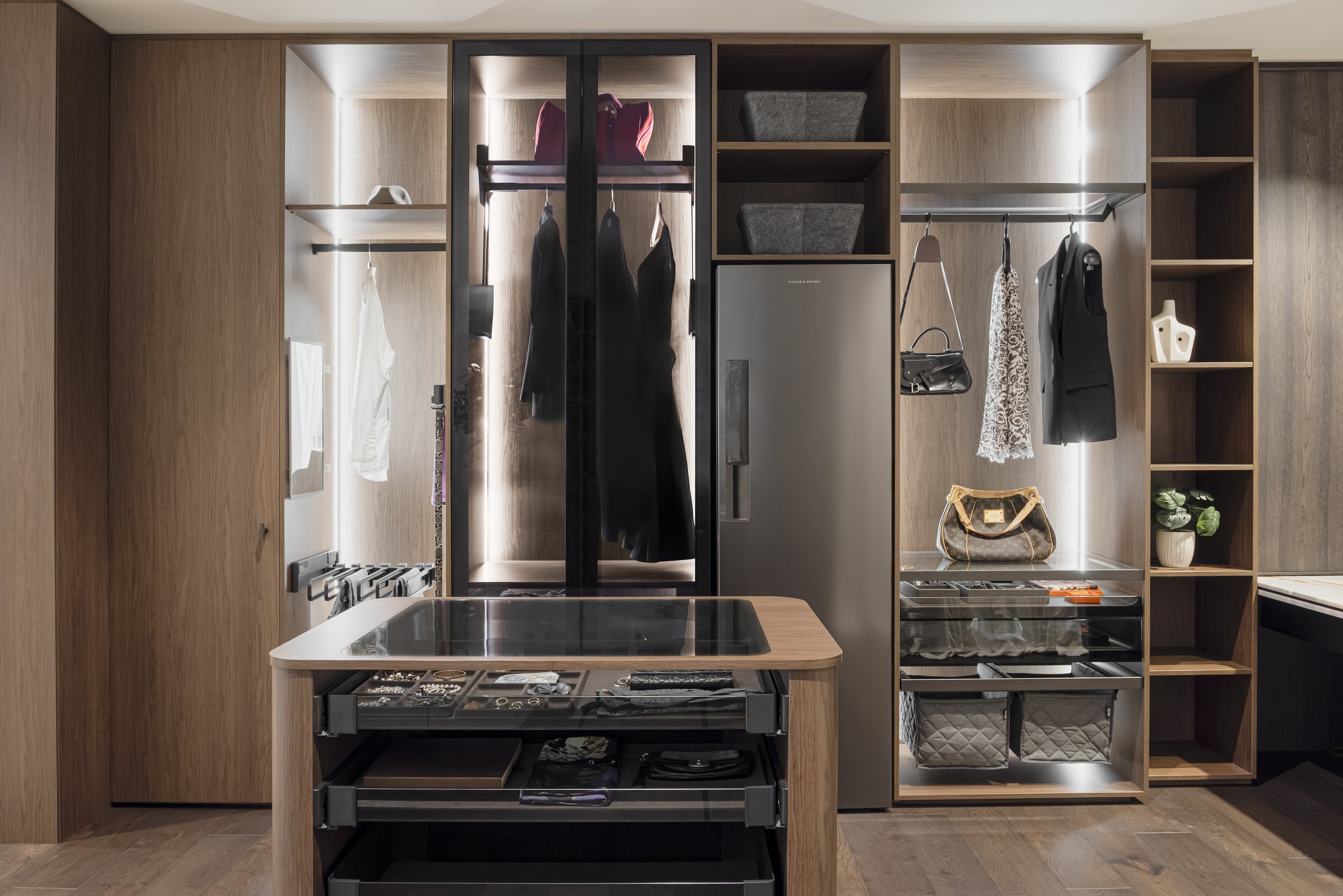 Luxury wardrobe elements and dressing rooms are high on our clients wishlist, being able to interact amongst it is essential.