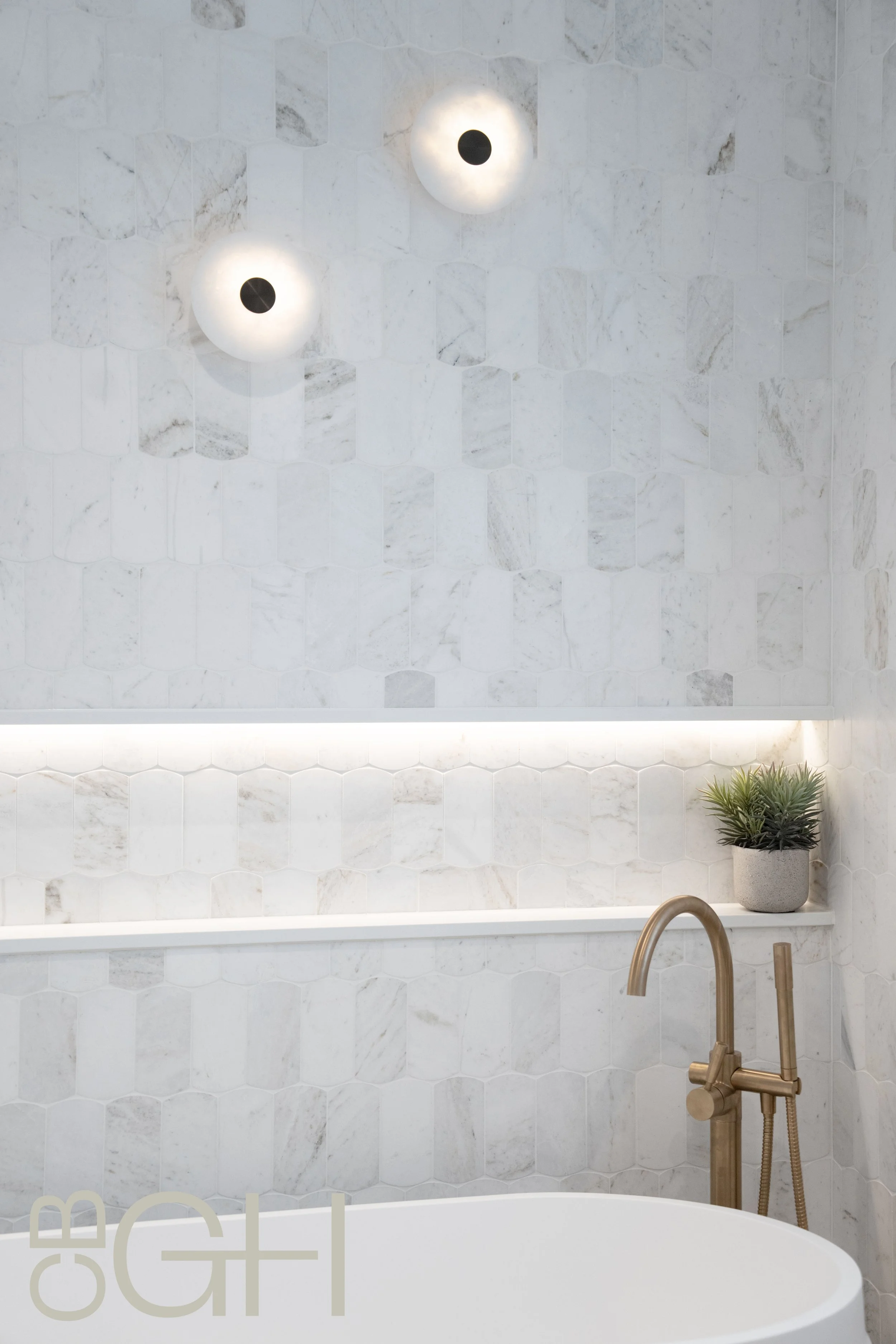 Soft lighting illuminates the beauty of natural stone 