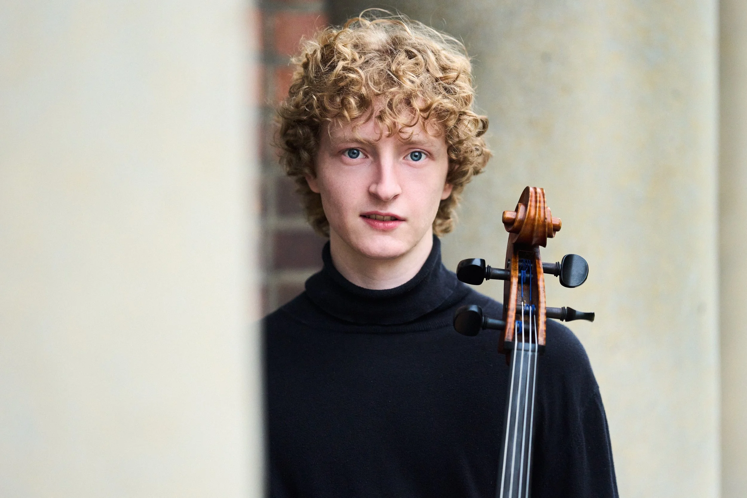 Willard Carter | cello (North America)
