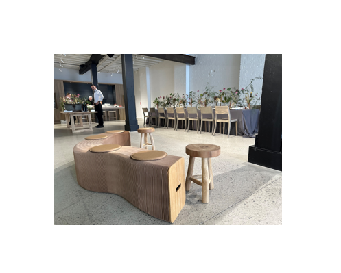 Melodeon Bench Brown.PNG