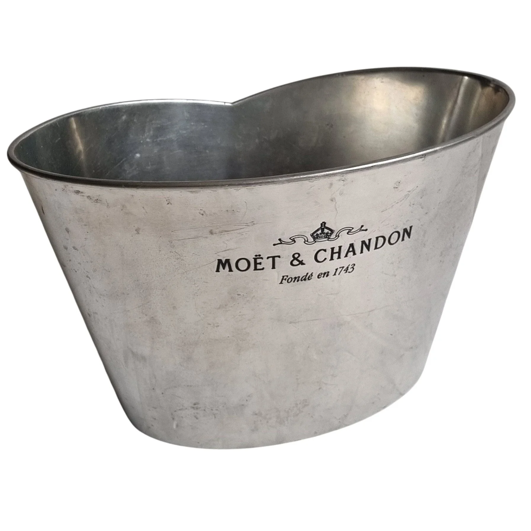 Moet & Chandon Champagne Bucket_angleshot.webp