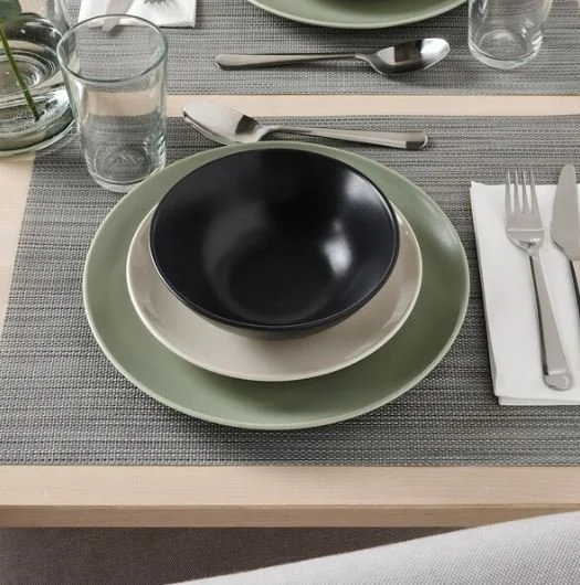 Plate Hire Sydney.JPG