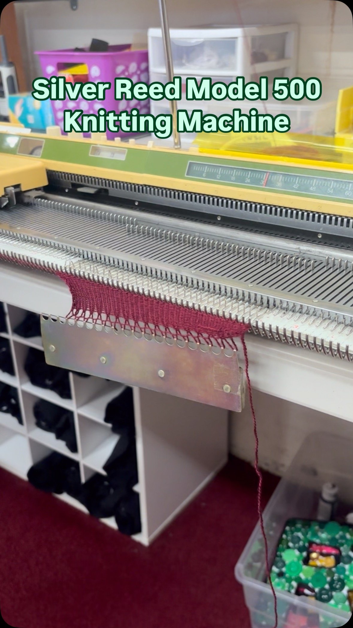 1970s Knitting Machine available in-store right now!! 🧶⚙️ Although she needs a servicing and some parts, she comes with a full accessory kit, ready for you to make your machine-knit dreams come true for only $150! #knittingmachine #knitting #pasaden