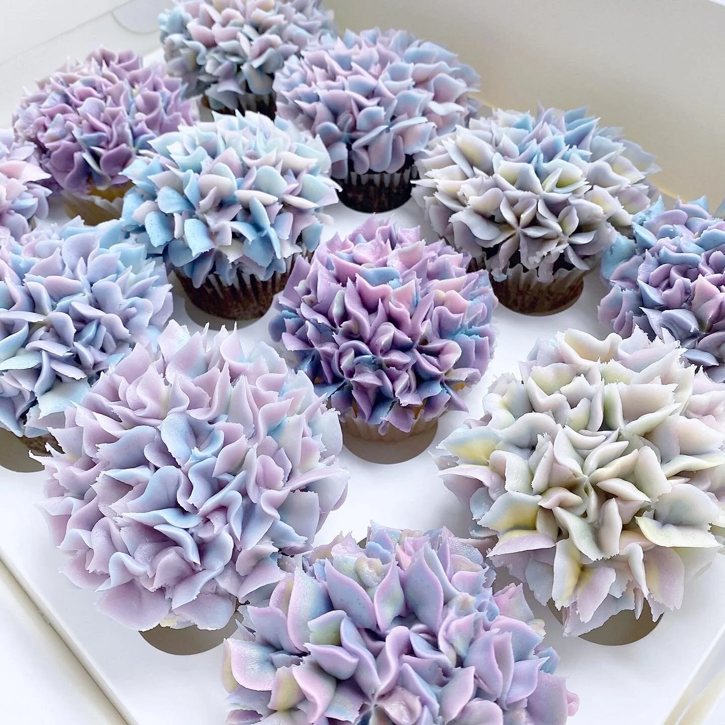 Houston Flower Bakery Floral Cupcake Bouquets & Boxes — The Flower