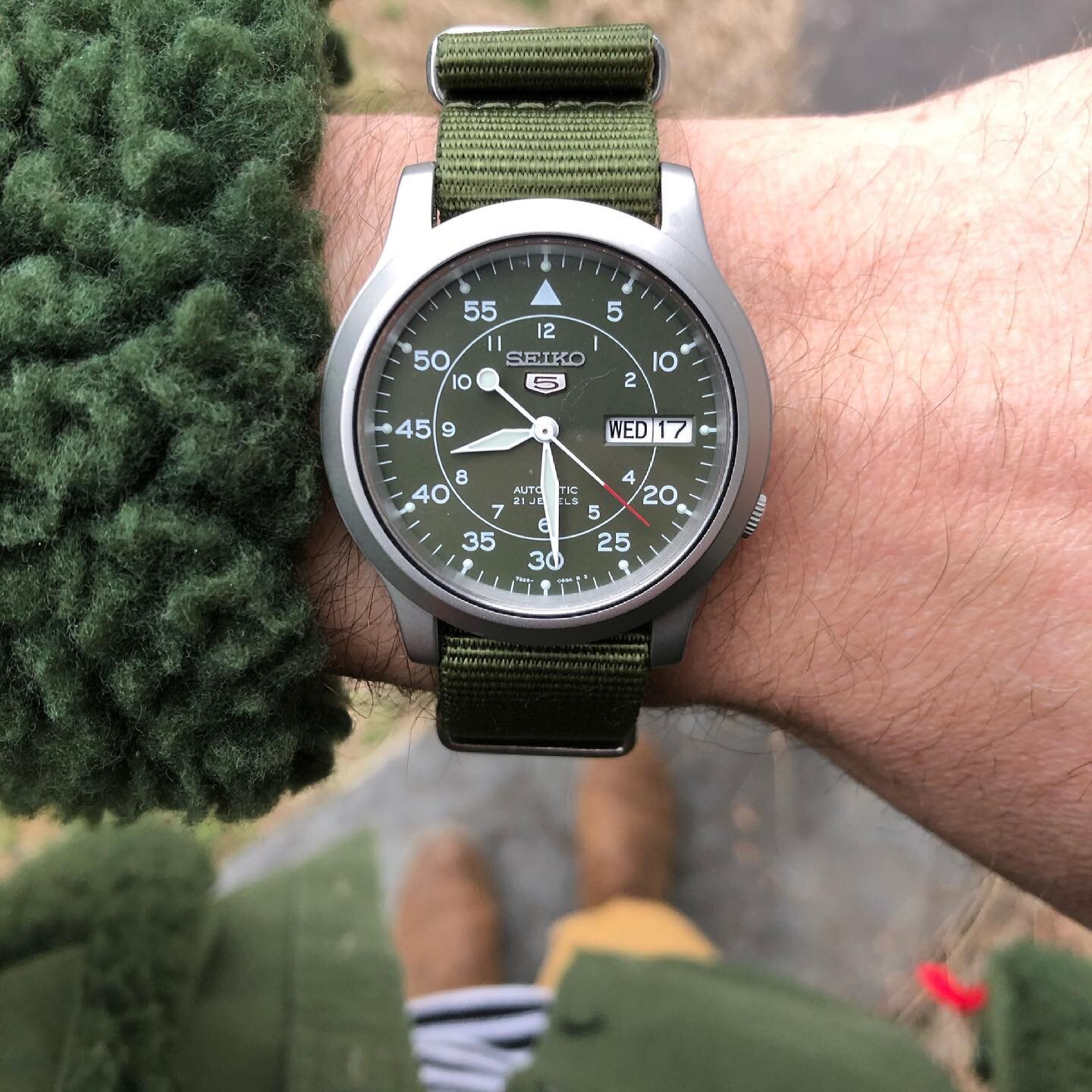 Luckily, I&rsquo;ve gotta green dial watch. #happystpatricksday 
 
#seiko #seiko5 #seikosnk #snk805 #snk809 #womw #watchfam #natostrap #natostraps #teamtopo