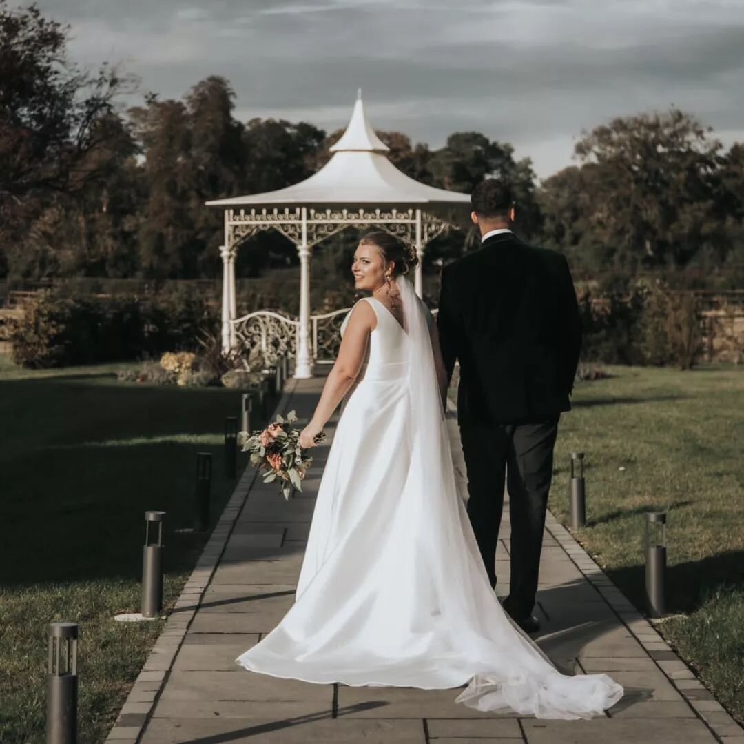 Charlotte looking stunning on her wedding day. An absolute pleasure to work on her beautiful dress.

#beautifulbride #stunning #bridalseamstress #bridalalterationsspecialist #weddingdressalterations