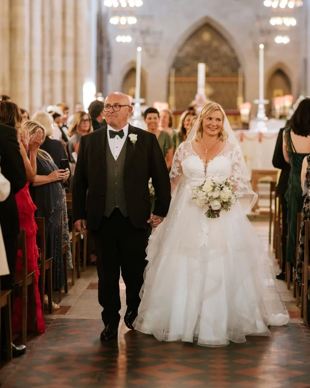 Real bride moment 💖
Sarah-Jane looked absolutely beautiful on her big day! 
It was such a joy to work on her dress and make sure everything fit perfectly.

#BridalAlterations #beautifulbride #expertbridalseamstress