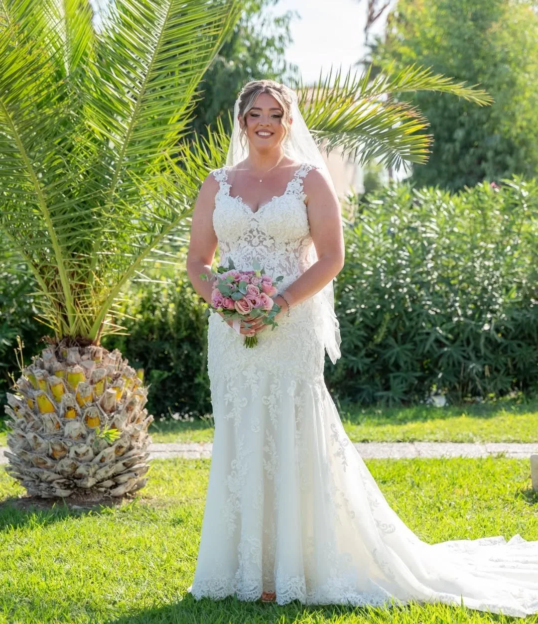 Beautiful bride Megan 💕
I loved altering her dress for the perfect fit &mdash; she looked absolutely stunning on her special day!

#BridalAlterations #PerfectFit #BeautifulBride #WeddingDay