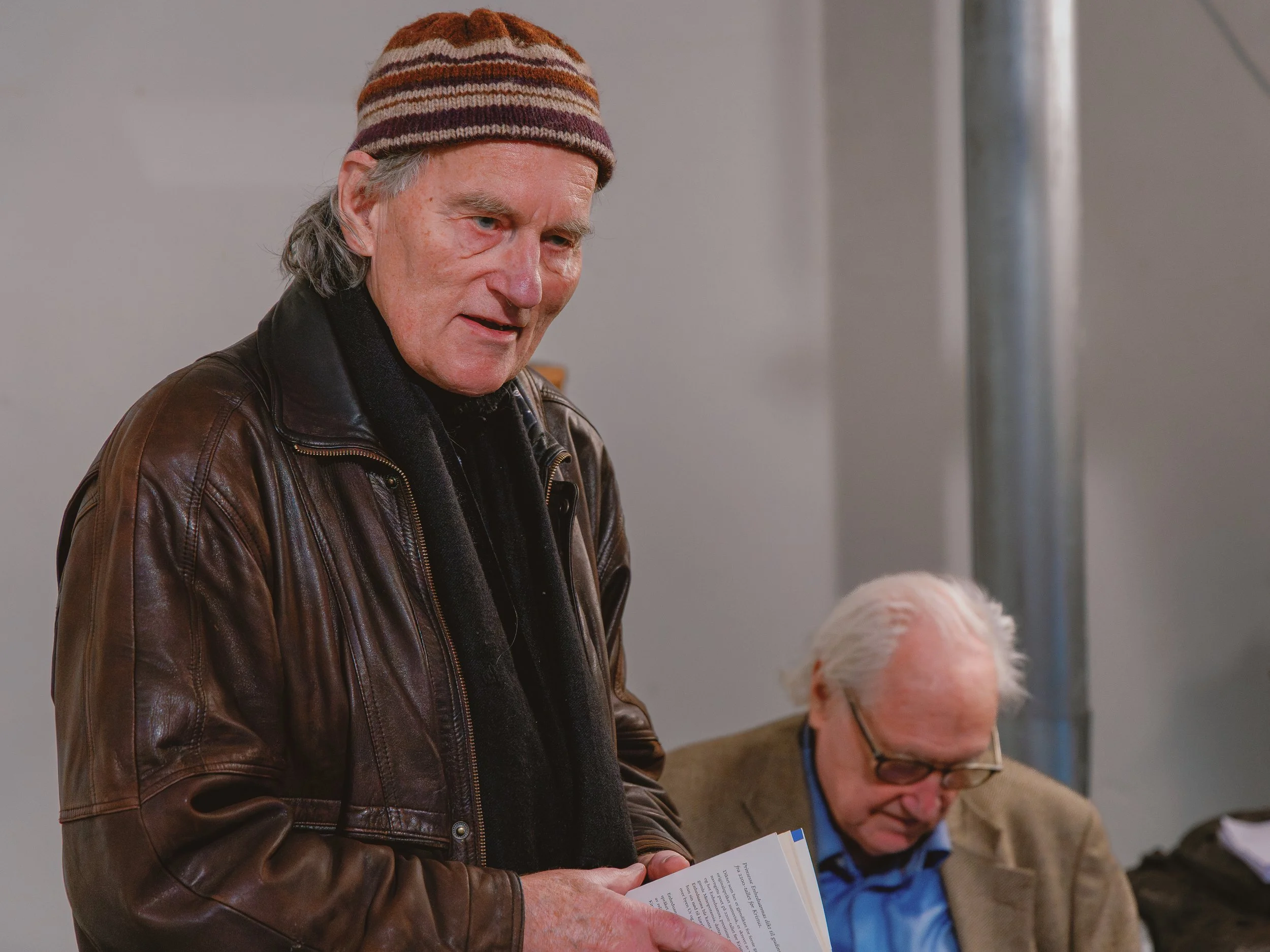 Latviske folkedikt og Moders bibel