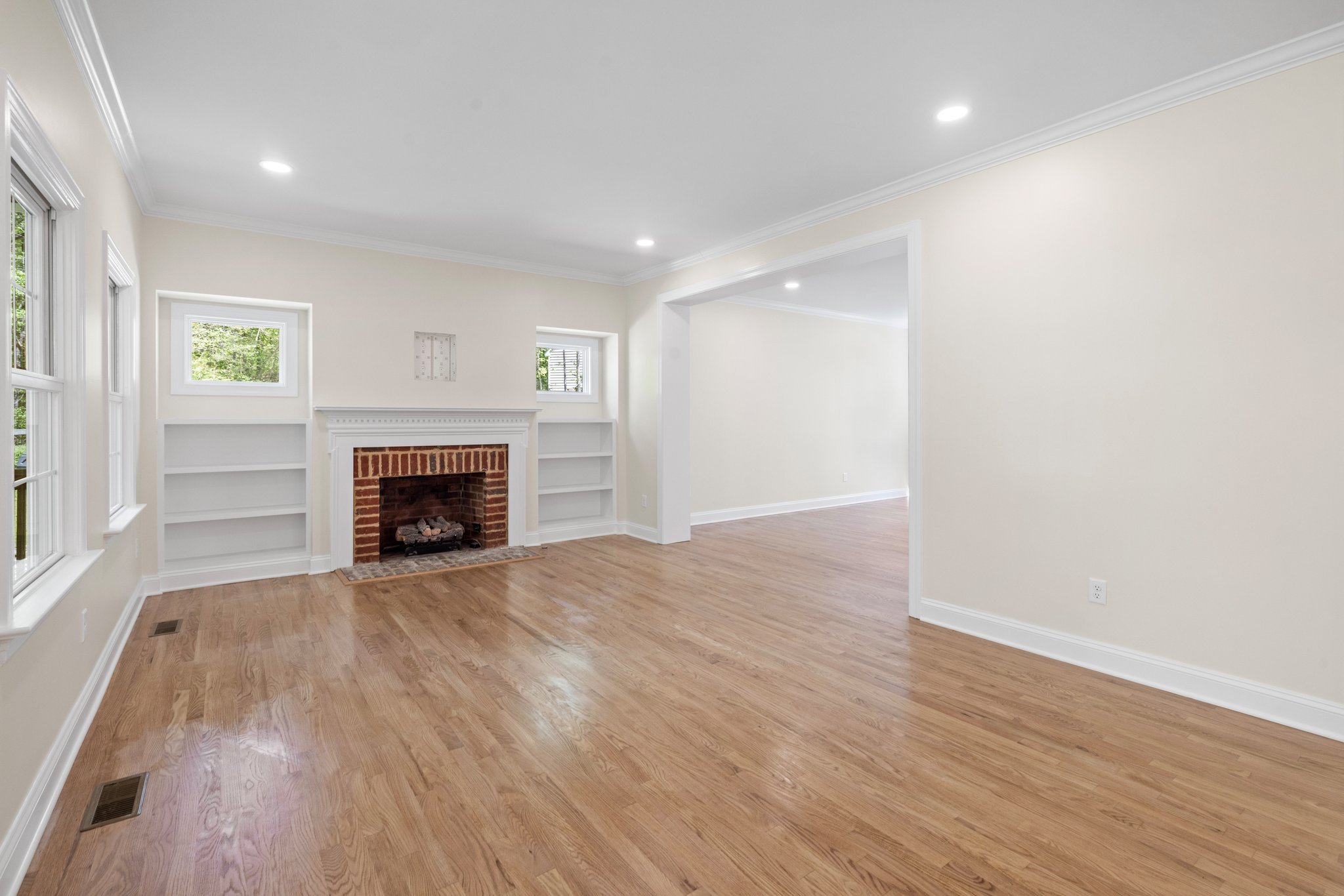 12-web-or-mls-5I7A8099.jpg