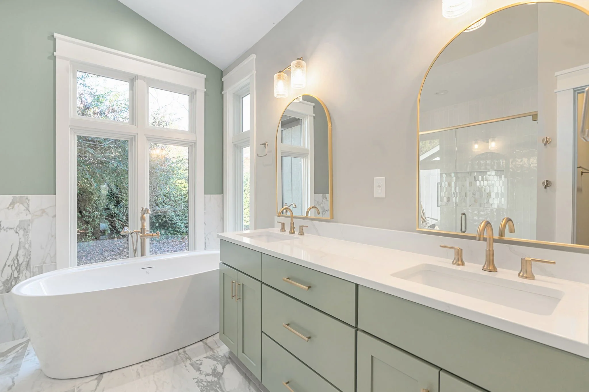 3-web-or-mls-2300 Brookwood Rd, Richmond, VA 23235, USA-3.jpg