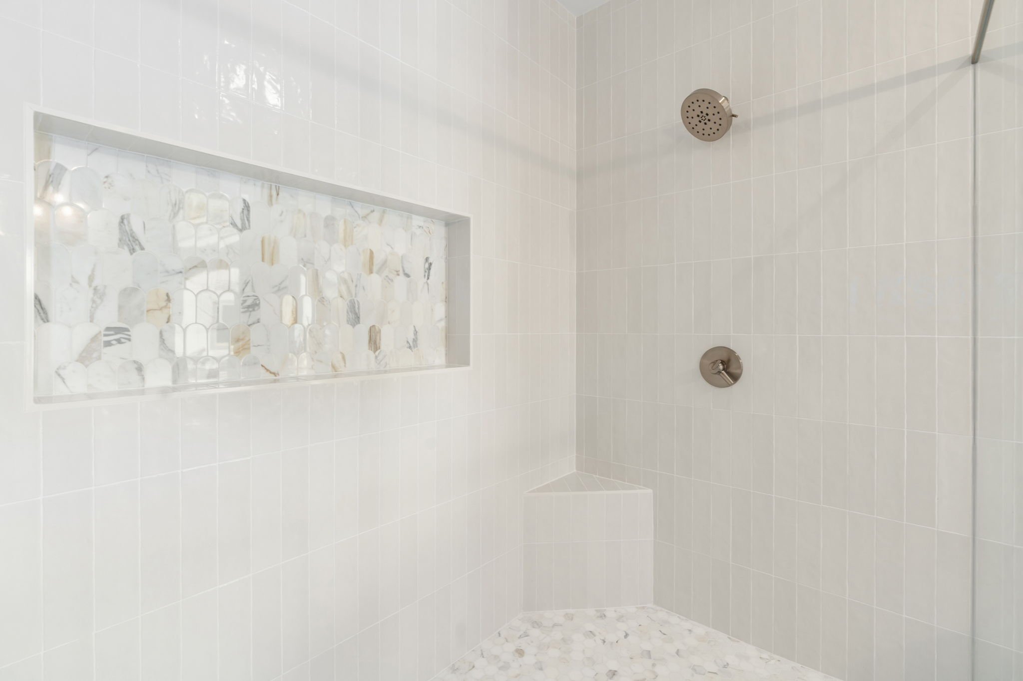 6-web-or-mls-2300 Brookwood Rd, Richmond, VA 23235, USA-6.jpg