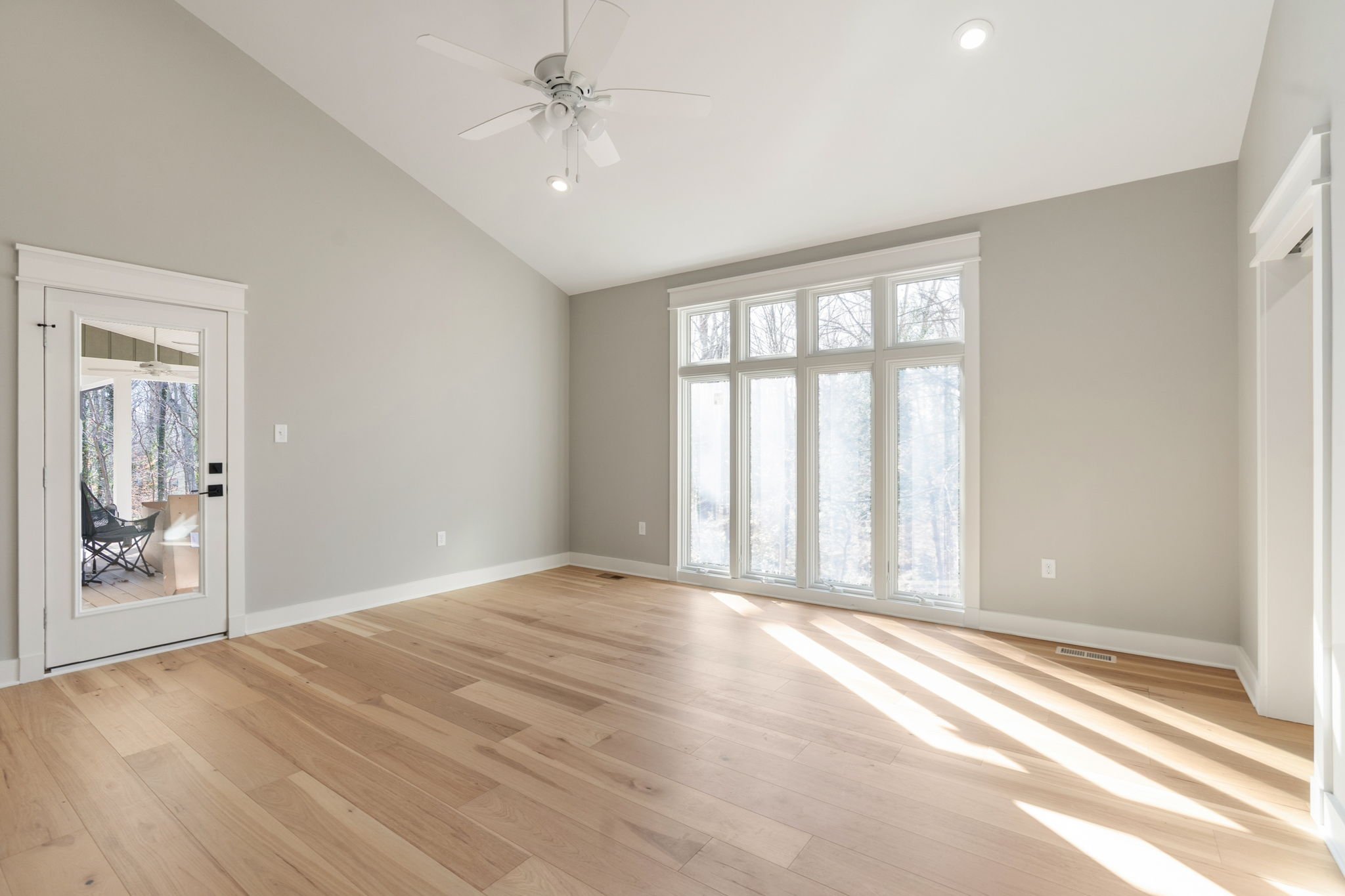 14-web-or-mls-2300 Brookwood Rd, Richmond, VA 23235, USA-14.jpg