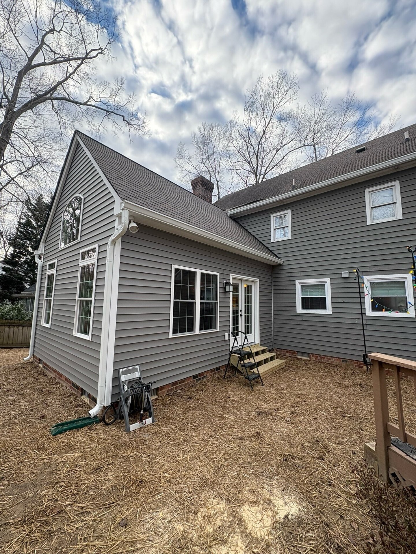 Thrilled to share our latest home addition project. This Midlothian colonial was reimagined with a seamless rear addition. 
.
Midlothian Home Remodel | Midlothian Builder | Midlothian Home Addition | Richmond Home Builder | Richmond Remodel