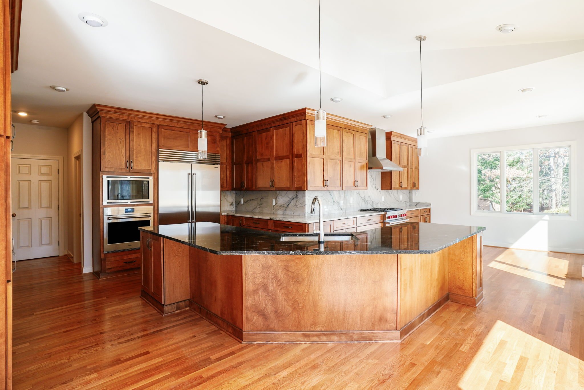 25-web-or-mls-12800 Saddleseat Place-25.jpg