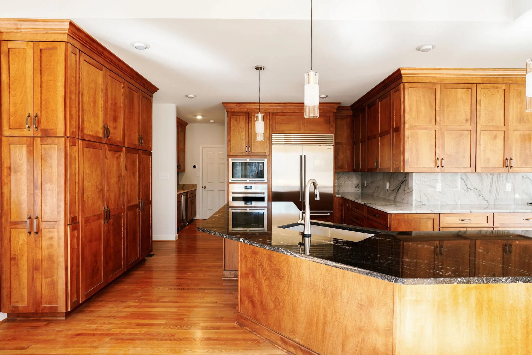 26-web-or-mls-12800 Saddleseat Place-26.jpg