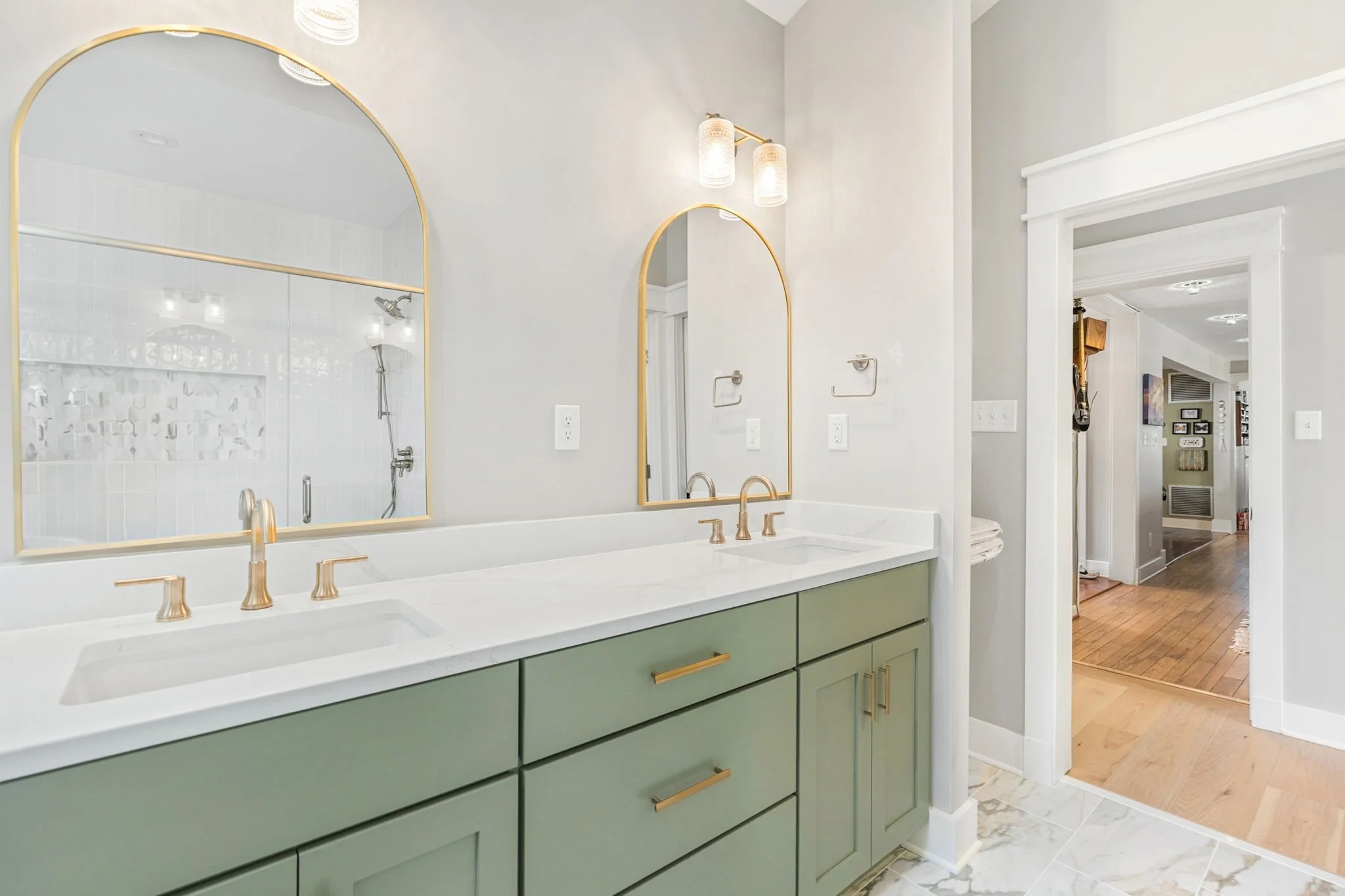 5-web-or-mls-2300 Brookwood Rd, Richmond, VA 23235, USA-5.jpg