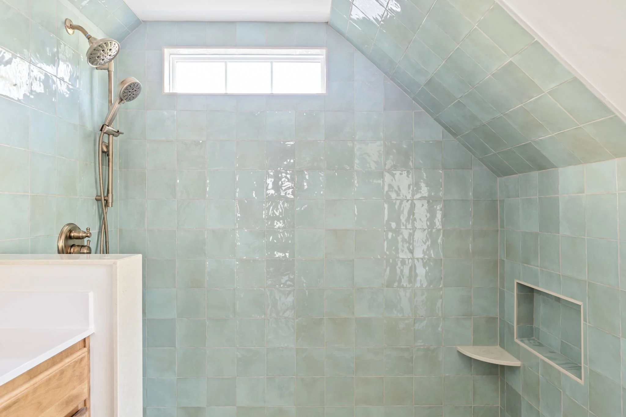 5-web-or-mls-3423 Rosewood Ave, Richmond, VA 23221, USA-5.jpg