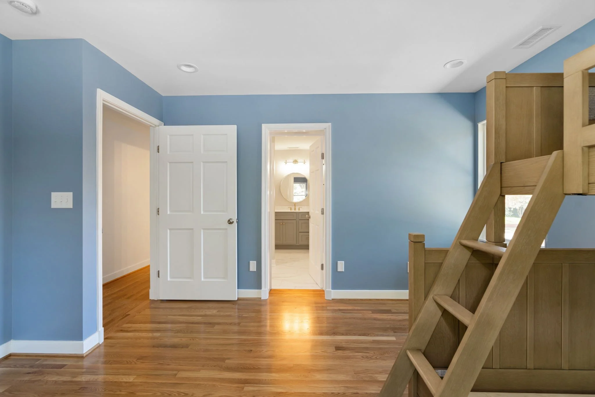 5-web-or-mls-4312 W Franklin St, Richmond, VA 23221, USA-5.jpg