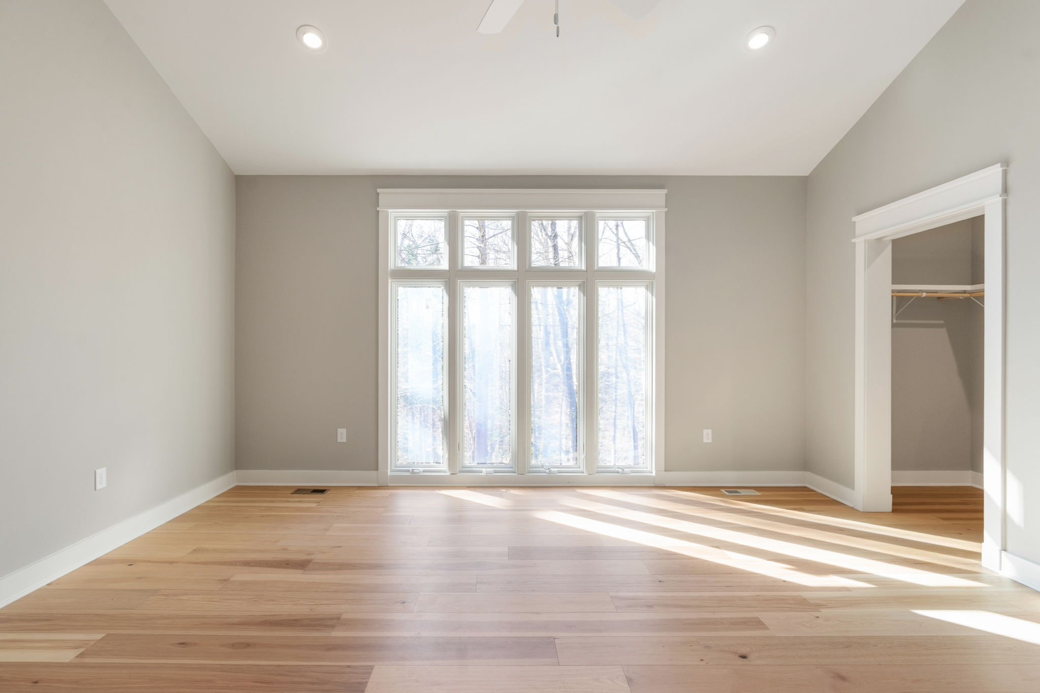 13-web-or-mls-2300 Brookwood Rd, Richmond, VA 23235, USA-13.jpg