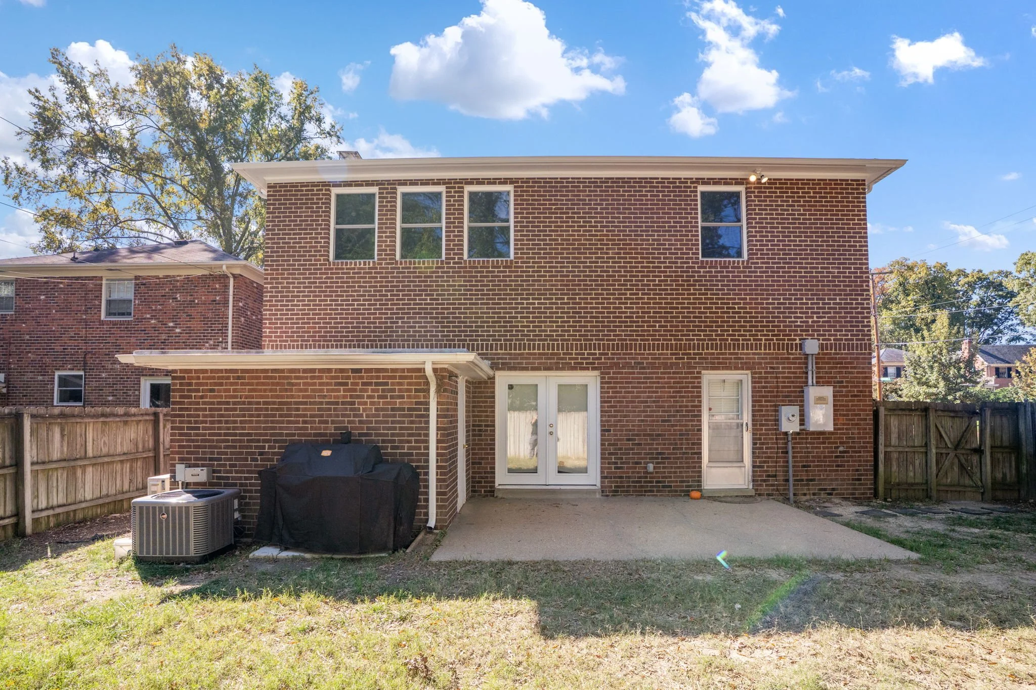 20-web-or-mls-4312 W Franklin St, Richmond, VA 23221, USA-20.jpg