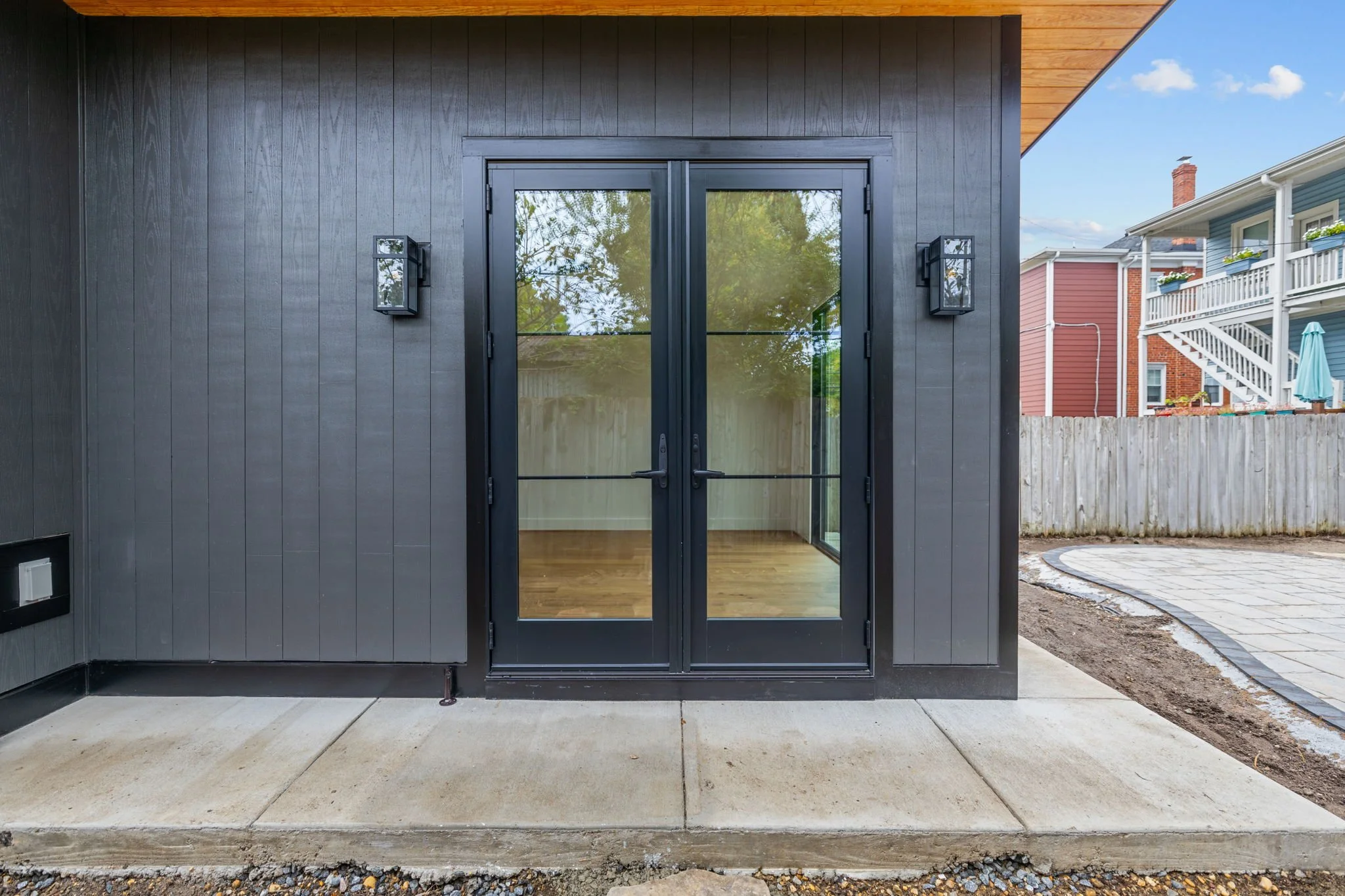 9-web-or-mls-cardiff outdoor-7.jpg