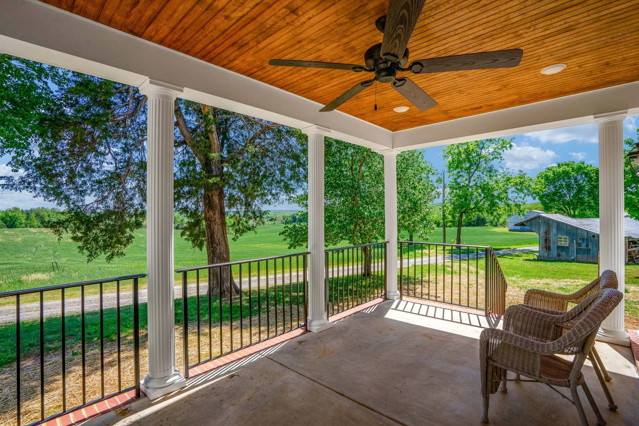 126-web-or-mls-7733 S James Madison Hwy exterior-35.jpg