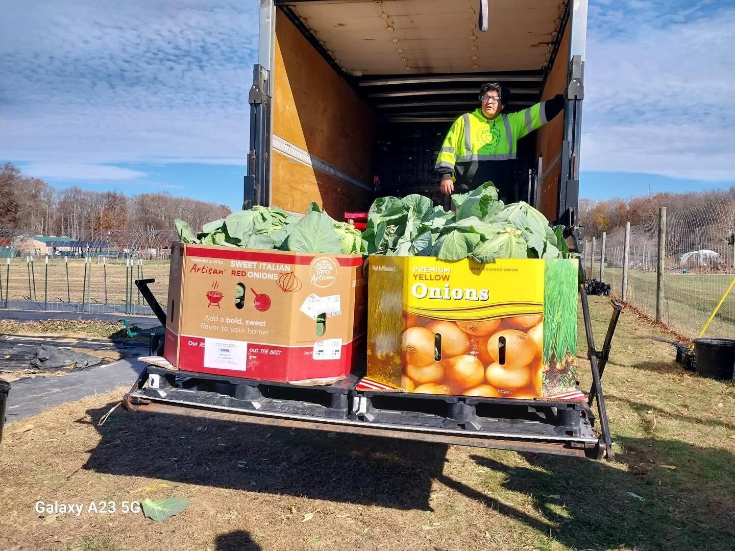 PLEASE SUPPORT US. Rows for the Hungry&rsquo;s mission is to grow fresh, first quality produce for the food insecure. This year we grew almost 20,000 pounds of fresh produce, including over 800 pounds of cabbage harvested this week. The food is distr