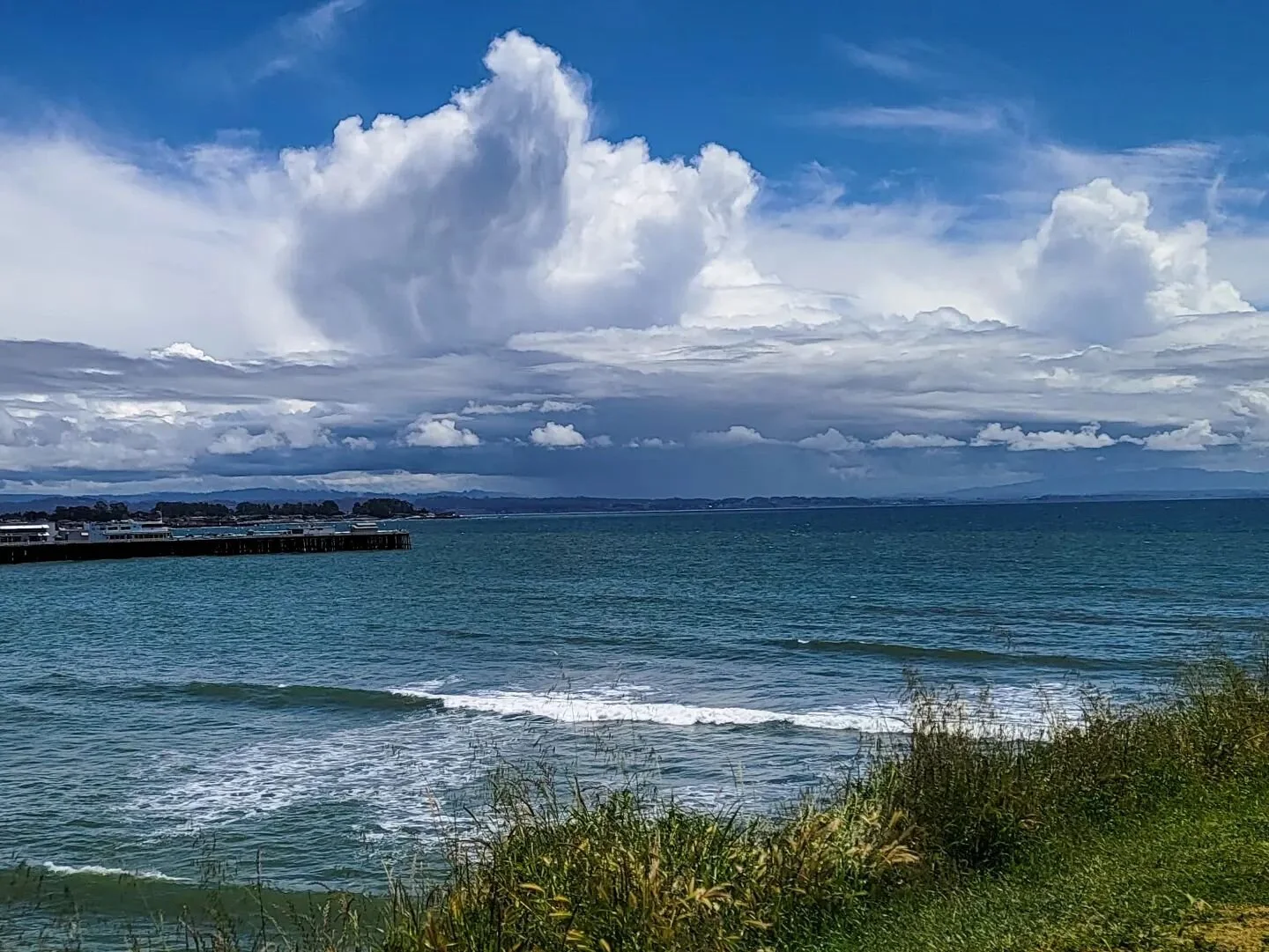 Interesting clouds in Santa Cruz today! #santacruz #maystorm  #clouds