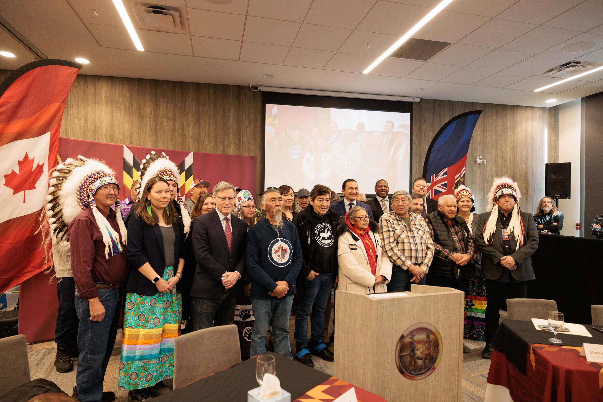 History was made today in Manitoba as four First Nations, the government of Canada, and the government of Manitoba signed an agreement that is a first step towards establishing the Seal River Watershed Indigenous Protected Area. This initiative goes 