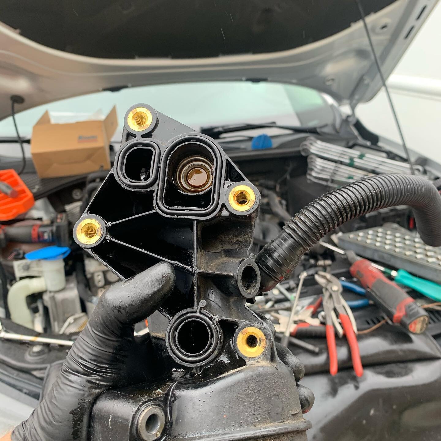 Here we are working on a late model VW Passat 2.5L. A common failure point on many Volkswagen&rsquo;s are these oil filter adapter o-rings as well as oil cooler o-rings.

Symptoms can include oil puddles in the driveway and even mimic head gasket fai