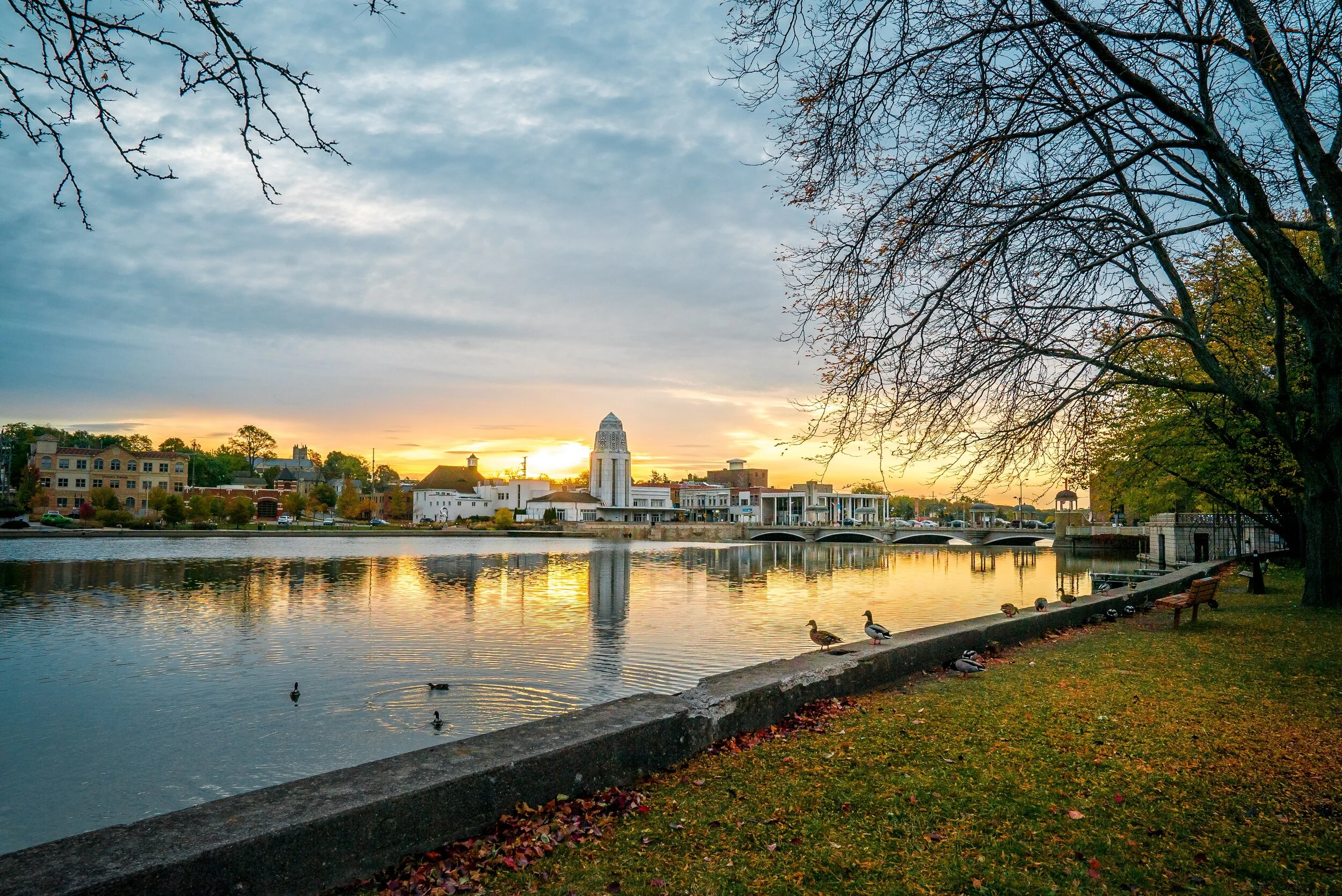 Peaceful scenery of the Fox River in St. Charles, IL, representing the holistic wellness and therapy of St. Charles Advanced Therapy