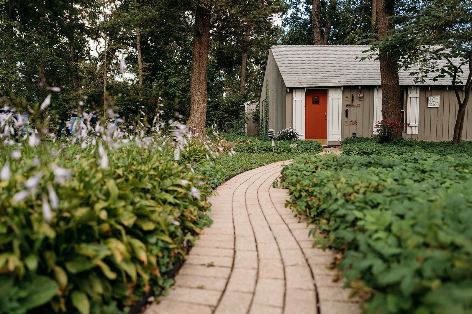 The professional counseling office of St. Charles Advanced Therapy, located near the Randall Road corridor serving Kane County and the Fox Valley.