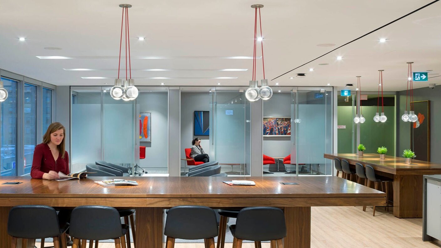 Executive-Suite _Bartlett-and-Associates_Tom-Arban_05.jpg