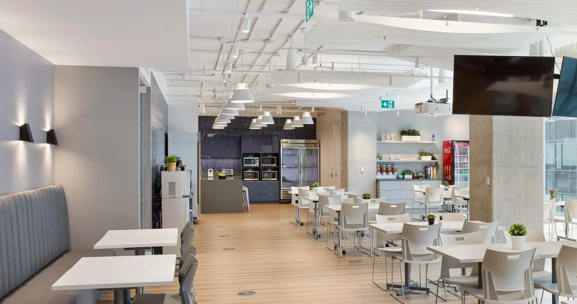 B - A wave financial-cafe.webp
